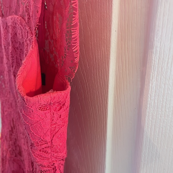 BCBG Maxazria Pink Lace Cut-Out Mini Dress Size 0 - Picture 5 of 8